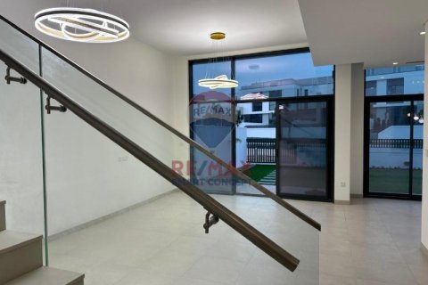 Al Furjan, Dubai, UAE의 임대용 타운하우스 침실 4개, 335.9제곱미터 번호 590780 - 사진 12
