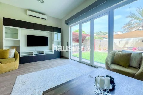 Willa do wynajęcia w Jumeirah Park, Dubai, ZEA 4 sypialnie, 902 mkw., nr 626477 - zdjęcie 11