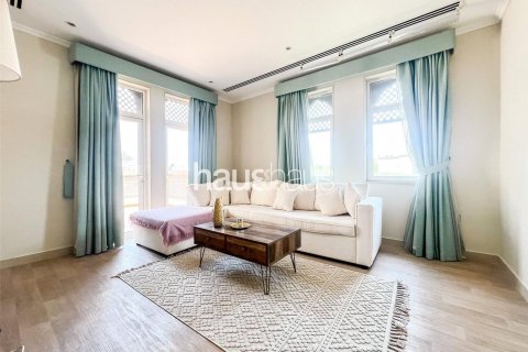 Willa do wynajęcia w Jumeirah Park, Dubai, ZEA 4 sypialnie, 902 mkw., nr 626477 - zdjęcie 9