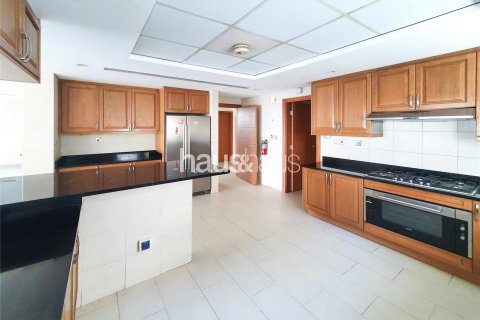 Vilë në Jumeirah Park, Dubai, Emiratet e Bashkuara Arabe 4 dhoma gjumi, 403 m2. № 626478 - Foto 7