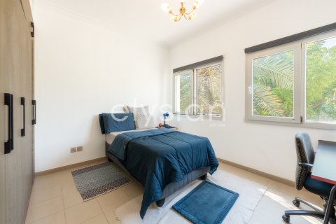 Vila u Meadows, Dubai, UAE 5 spavaćih soba, 362 m2 Br. 586193 - fotografija 22