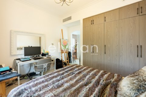 Vila u Meadows, Dubai, UAE 5 spavaćih soba, 362 m2 Br. 586193 - fotografija 11