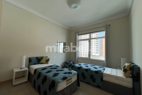 Apartment in Palm Jumeirah, Dubai, UAE 3 bedrooms, 209.6 sq.m. № 360618 - photo 7
