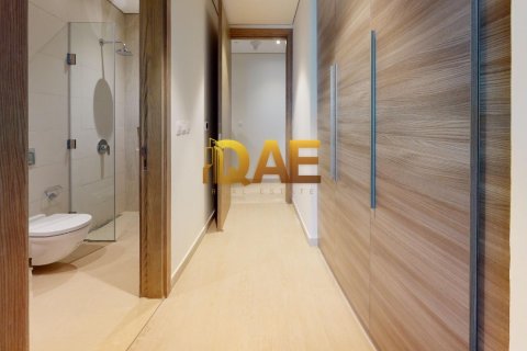 Apartment til leje i Sheikh Zayed Road, Dubai, UAE 2 soveværelser, 125 kvm № 219295 - foto 9