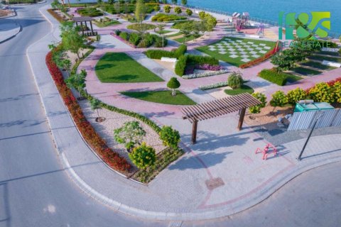 Vila v Sharjah, SAE 4 spálne, 241.7 m2 č. 482089