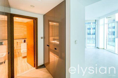 Appartamento in affitto a Business Bay, Dubai, EAU 2 camere da letto, 174 mq. № 586308 - foto 7