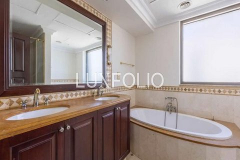 Penthauss Jumeirah Beach Residence, Dubaijā, AAE 4 istabas, 540 m2 Nr. 627759 - attēls 19