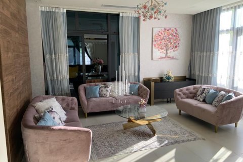 Vilă de vânzare în Yas Island, Abu Dhabi, EAU 5 dormitoare, 734.3 mp.  №484897 - poză 1