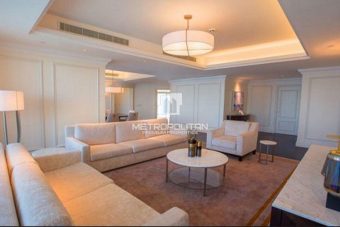 Apartament de închiriat în Downtown Dubai (Downtown Burj Dubai), Dubai, EAU 4 dormitoare, 264 mp. №592720 - poză 2