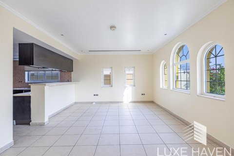 فيلا للإيجار في Jumeirah Park، دبي، الإمارات العربية المتحدة 3 غرفة نوم ، 327.67 متر مربع ، رقم 360894 - صورة 16