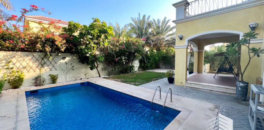 فيلا في Jumeirah Park، دبي 3 غرفة نوم ، 327.67 متر مربع . ر قم 360894