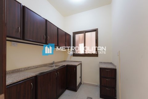 Land til salg i Khalifa City, Abu Dhabi, UAE 1393.5 kvm № 610808 - foto 12