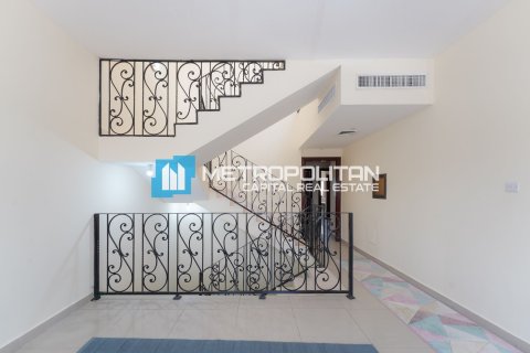 Land til salg i Khalifa City, Abu Dhabi, UAE 1393.5 kvm № 610808 - foto 8