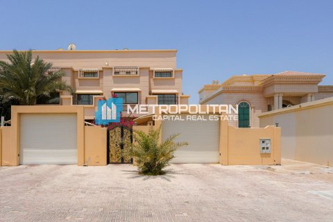 Land til salg i Khalifa City, Abu Dhabi, UAE 1393.5 kvm № 610808 - foto 18