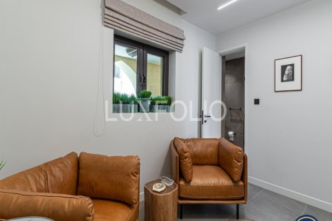 Dzīvoklis Downtown Dubai (Downtown Burj Dubai)jā, AAE 3 istabas, 161 m2 Nr. 627789 - attēls 13