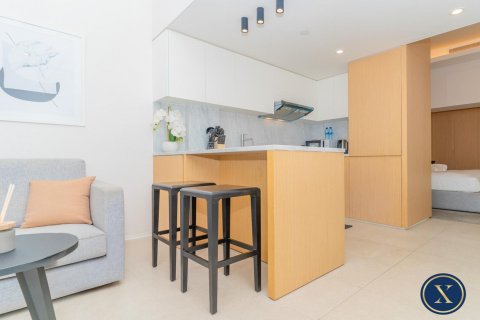 Lägenhet till försäljning i Palm Jumeirah, Dubai, UAE 1 rum, 59 kvm Nr. 627787 - fotografi 6