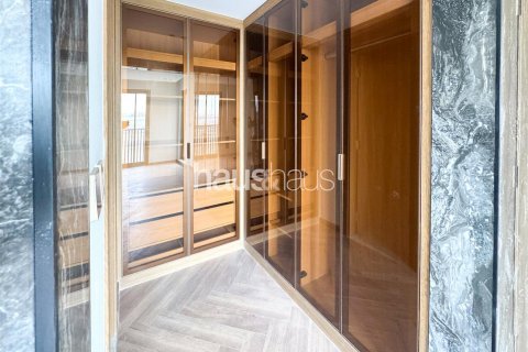 Rumah bandar di Jumeirah Golf Estates, Dubai, UAE 3 bilik tidur, 204 meter persegi № 626781 - foto 6