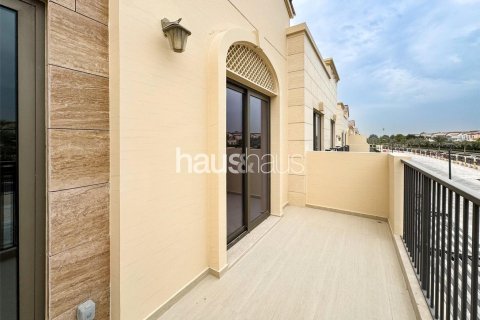 Rumah bandar di Jumeirah Golf Estates, Dubai, UAE 3 bilik tidur, 204 meter persegi № 626781 - foto 12