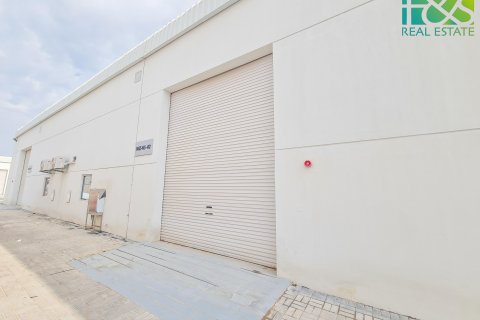 Entrepôt à RAK FTZ, Ras Al Khaimah, EAU: 400 m2 № 481161