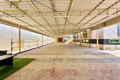 Βίλα σε Seih Al Uraibi, Ras Al Khaimah, ΗΑΕ 10 υπνοδωμάτια, 2694.2 τ.μ. Αρ. 457541 - φωτογραφία 24