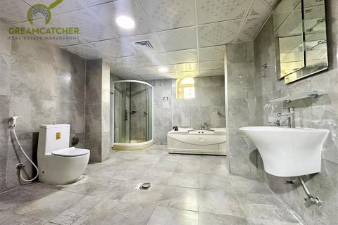 Βίλα σε Seih Al Uraibi, Ras Al Khaimah, ΗΑΕ 10 υπνοδωμάτια, 2694.2 τ.μ. Αρ. 457541 - φωτογραφία 18