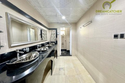 Βίλα σε Seih Al Uraibi, Ras Al Khaimah, ΗΑΕ 10 υπνοδωμάτια, 2694.2 τ.μ. Αρ. 457541 - φωτογραφία 19