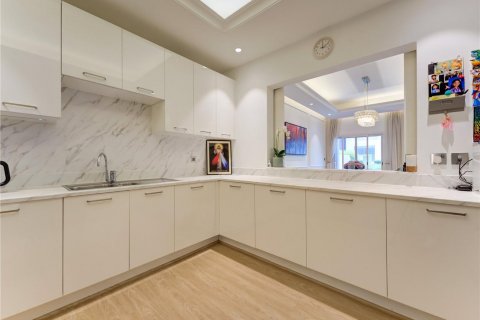 Řadový dům v Jumeirah Golf Estates, Dubai, SAE 3 ložnice, 265 m² Č.: 625258 - fotografie 6