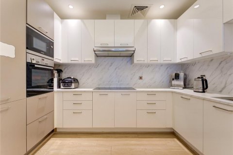 Řadový dům v Jumeirah Golf Estates, Dubai, SAE 3 ložnice, 265 m² Č.: 625258 - fotografie 5