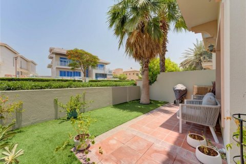 Řadový dům v Jumeirah Golf Estates, Dubai, SAE 3 ložnice, 265 m² Č.: 625258 - fotografie 18