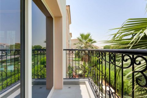Řadový dům v Jumeirah Golf Estates, Dubai, SAE 3 ložnice, 265 m² Č.: 625258 - fotografie 19