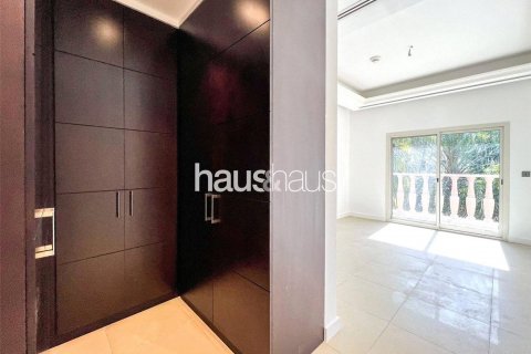 Rekkehus til salgs i Jumeirah Golf Estates, Dubai, Emiratene 3 soverom, 265 kvm Nr. 625261 - Foto 6