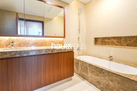 Apartment sa The Hills, Dubai, UAE 3 silid-tulugan, 199 sq.m. № 625971 - larawan 16