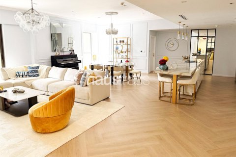 Jumeirah Beach Residence, Dubai, UAE의 판매용 아파트 침실 4개, 251제곱미터 번호 625609 - 사진 9