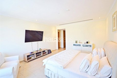 Vila u gradu Jumeirah Park, Dubai, UAE 5 spavaće sobe, 436 m2 Br. 626845 - Slika 6
