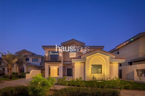 Vilă în Jumeirah Golf Estates, Dubai, EAU 5 dormitoare, 650 mp.  №626114