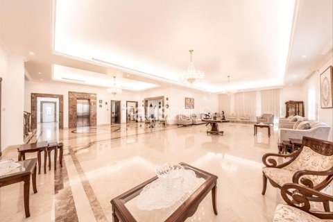 Willa na sprzedaż w Al Khawaneej, Dubai, ZEA 7 sypialnie, 1035 mkw., nr 626213 - zdjęcie 4