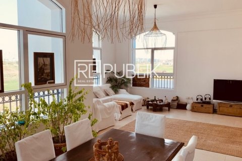 Byt v ANSAM na Yas Island, Abu Dhabi, SAE 3 ložnice, 206.2 m² Č.: 252015 - fotografie 7
