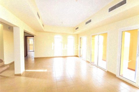 Vilă de vânzare în Arabian Ranches, Dubai, EAU 3 dormitoare, 273 mp.  №626002 - poză 6