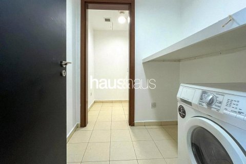 Apartmen di Palm Jumeirah, Dubai, UAE 2 bilik tidur, 178 meter persegi № 626360 - foto 11