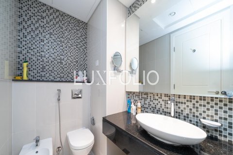Lakás itt: Downtown Dubai (Downtown Burj Dubai), Dubai, EAE, 1 hálószoba, 71 m², azonosító: 627599 - fénykép 11