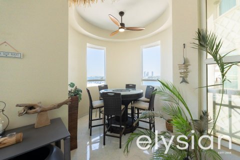 آپارتمان برای فروش در  Palm Jumeirah، Dubai، امارات متحده عربی  2 خوابه ، 185 متر مربع ، شماره 586081 - تصویر 5