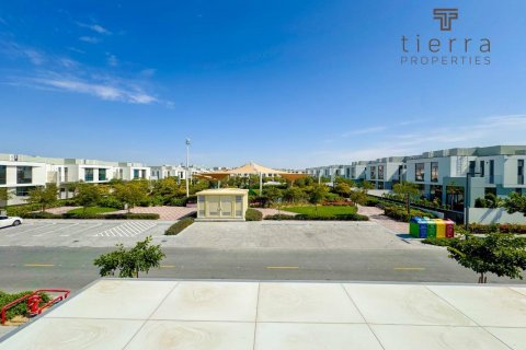 Villa Al Furjan, Dubaijā, AAE 3 istabas, 255 m2 Nr. 574864 - attēls 14
