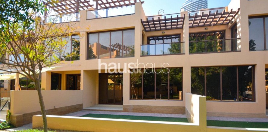 Maison de ville à Jumeirah Islands, Dubai, EAU: 4 chambres, 312 m2 № 626250