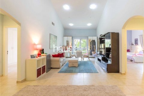 Villa til salgs i Dubai Investment Park, Dubai, Emiratene 6 soverom, 673 kvm Nr. 625284 - Foto 16