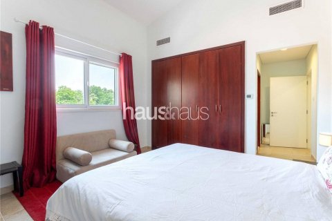Villa til salgs i Dubai Investment Park, Dubai, Emiratene 6 soverom, 673 kvm Nr. 625284 - Foto 23