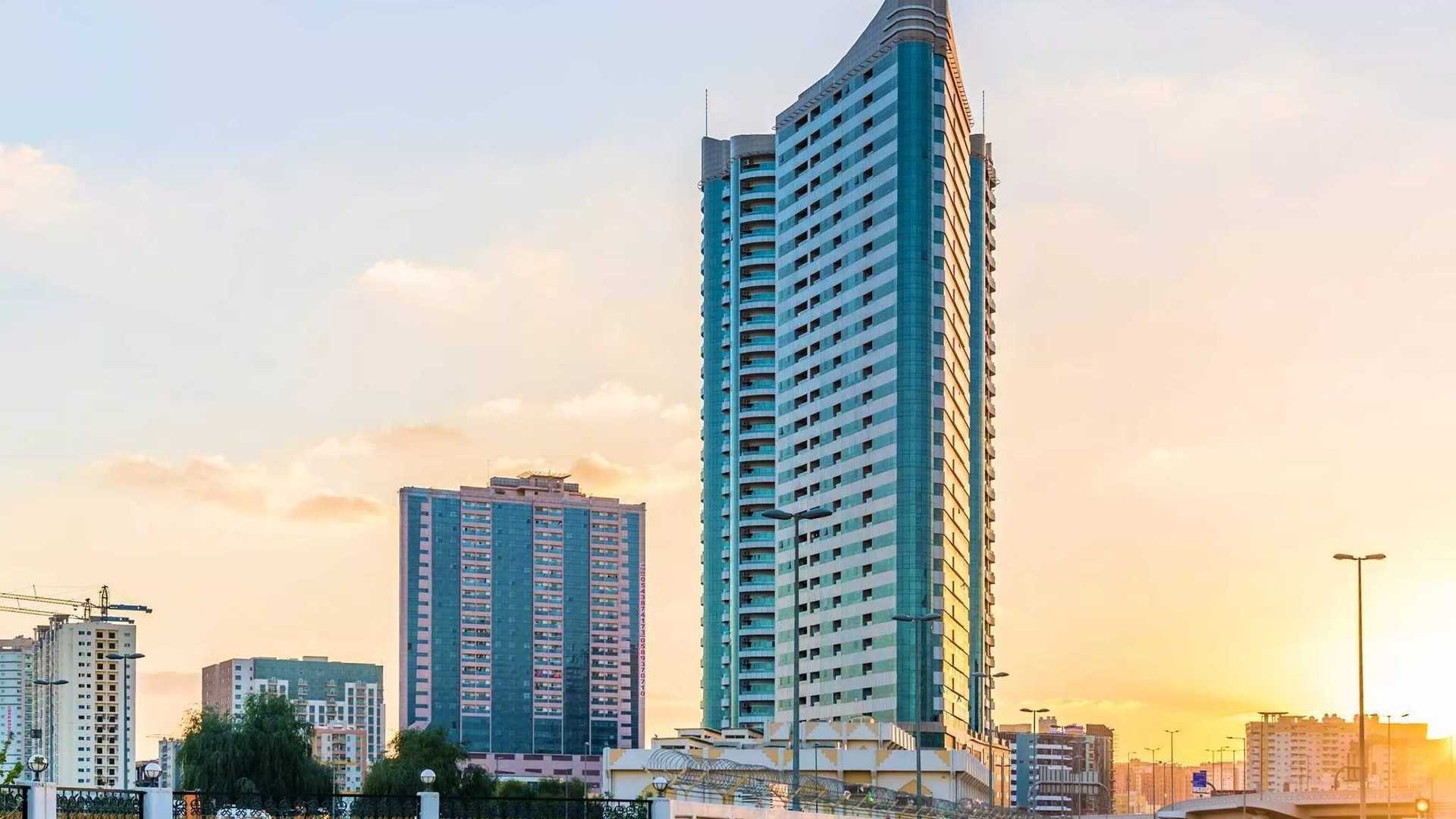 CONQUEROR TOWER
