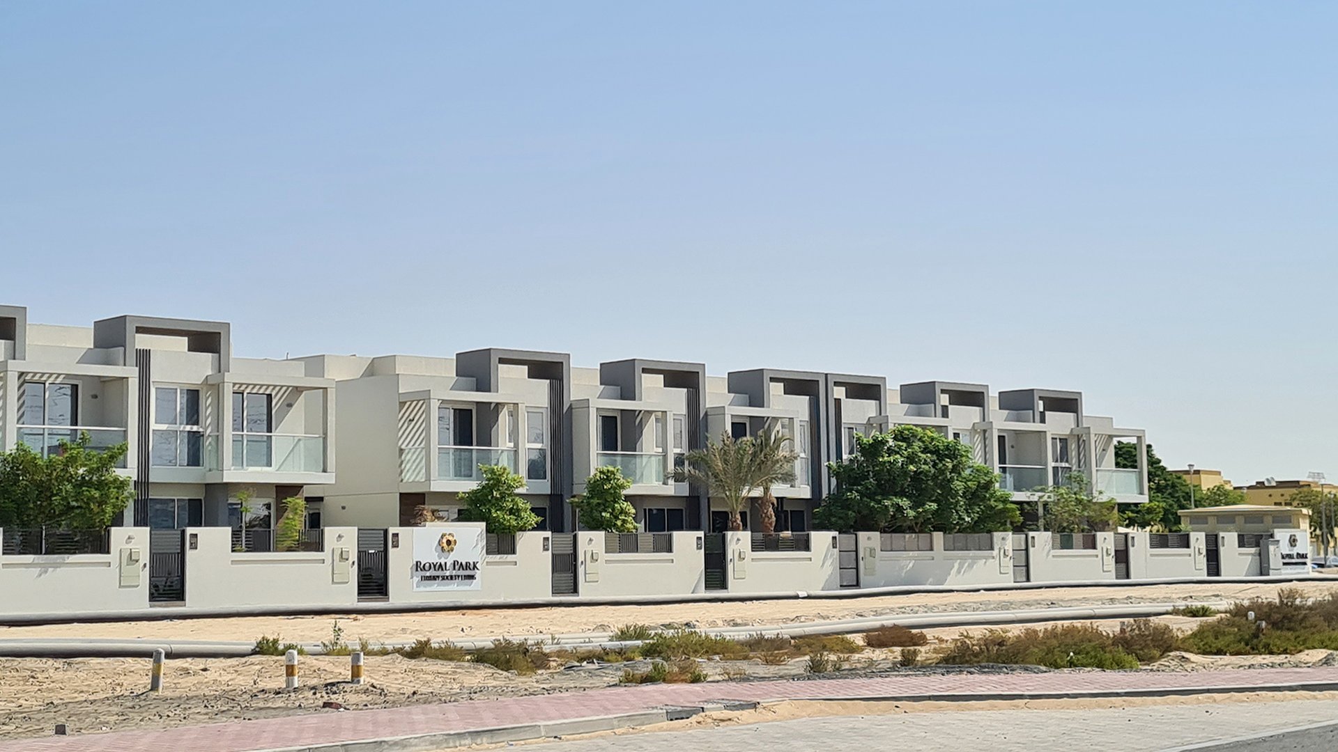 ROYAL PARK VILLAS
