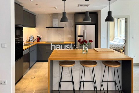 Apartament de vânzare în Jumeirah Beach Residence, Dubai, EAU 1 dormitor, 102 mp.  №625669 - poză 2