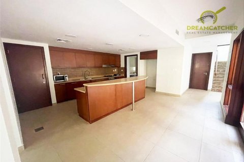 Villa till försäljning i Mina Al Arab, Ras Al Khaimah, UAE 3 sovrum, 301.9 kvm Nr. 454678 - fotografi 20