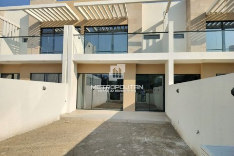 阿联酋 Dubai DAMAC Hills (Akoya by DAMAC) 联排别墅  3 卧, 163 平方米 , 编号 593290